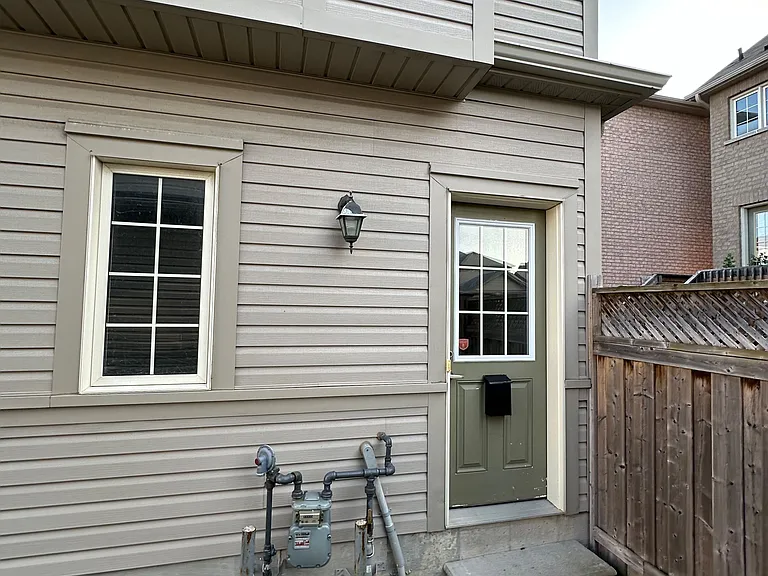 21 Duncan Rd #COACH — Photo 3