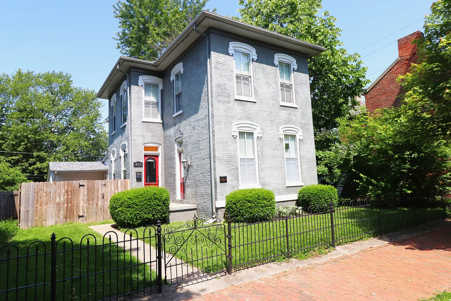 404 S 4th St photo 1