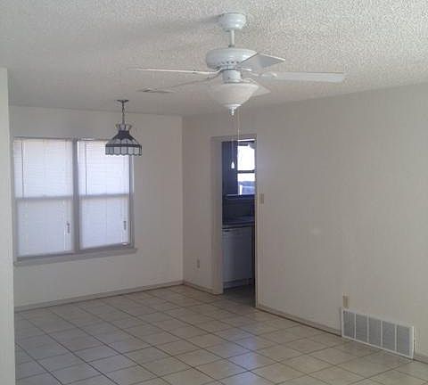 2nd image of 316 E 17th St