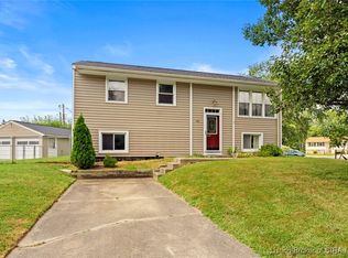 120 Denny Dr, New Albany, IN 47150