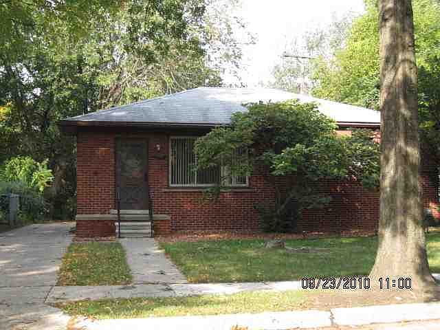 1st image of 23571 Sherman St