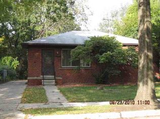23571 Sherman St, Oak Park, MI 48237