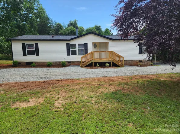 415 Maple Creek Rd, Rutherfordton, NC 28139