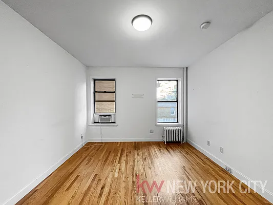 Rented by Keller Williams NYC | media 7