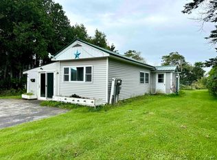 95 Bridge St, Colebrook, NH 03576