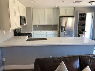 29427 Falling Leaf Dr, Lake Elsinore, CA 92530
