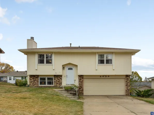 4609 Ruth St, Bellevue, NE 68157