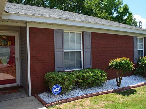 2nd image of 175 Ashley Dr
