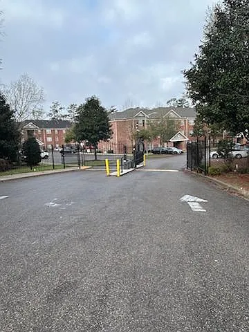 3000 S Adams St — Photo 3