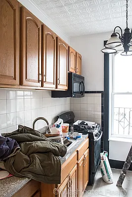 Rented by Washington Realty Corp. | media 51