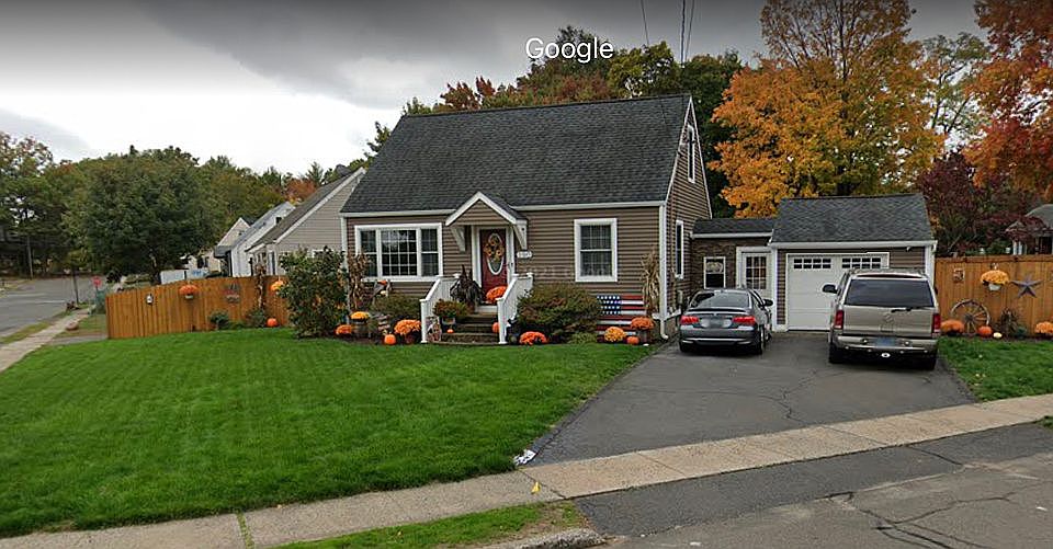 1st image of 190 Bayberry Dr