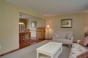 3rd image of 108 Old Orchard Ln