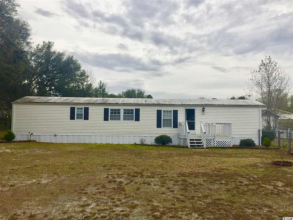1st image of 835 Woodwinds Dr