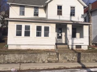 22 E Grove St, Kingston, PA 18704