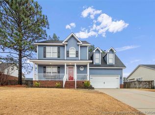 5418 Miranda Dr, Hope Mills, NC 28348
