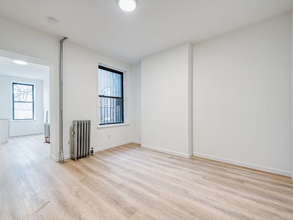 4th image of 3 Wyckoff St #3