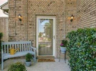 544 Lake Forest Dr, Coppell, TX 75019