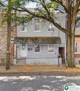 932 W Walnut St, Allentown, PA, 18102