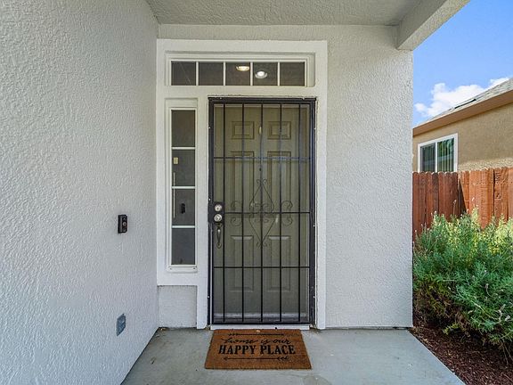 4th image of 603 Stewart Way