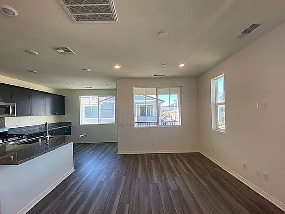 4th image of 16681 Wyndham Ln #9