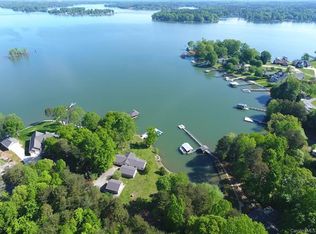 5079 Fox Hollow Dr, Denver, NC 28037