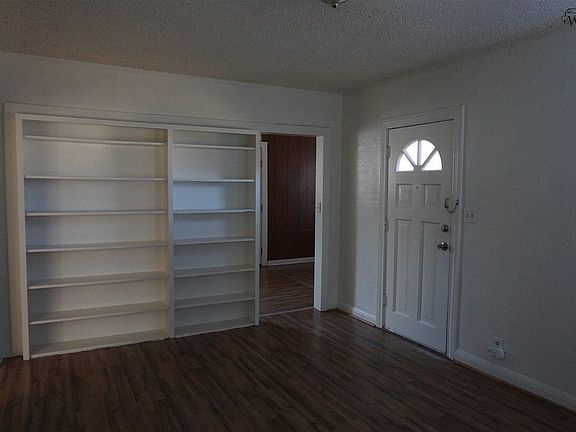 4th image of 1605 Keeler Ave