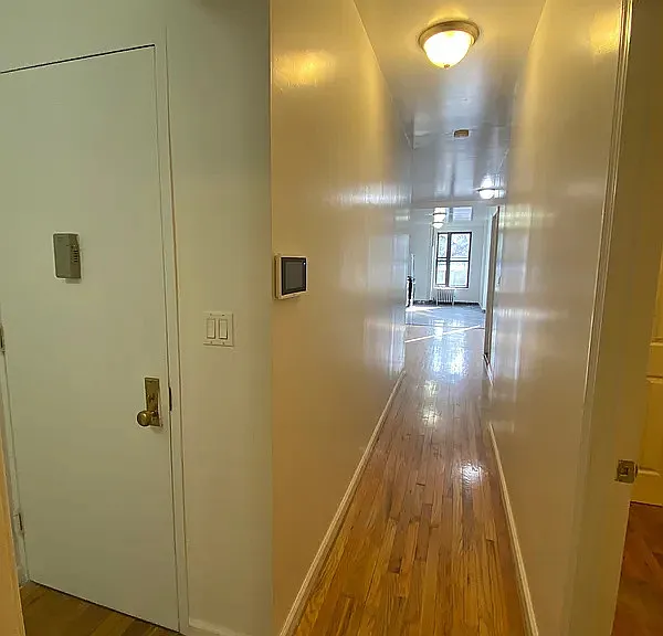 452 W 57th St #3W — Photo 12