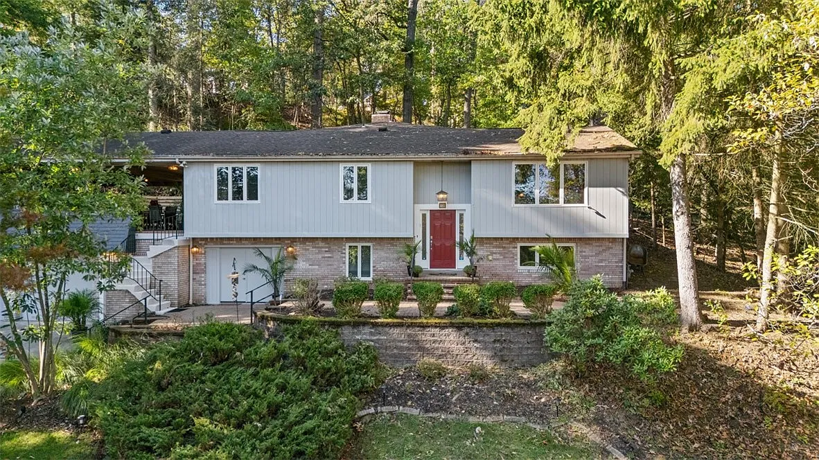 106 Dogwood Ln photo 1