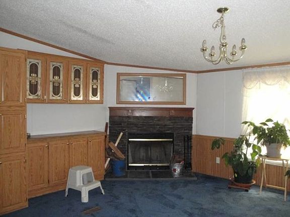 3rd image of 248 Friendship Rd