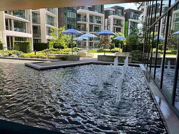 3rd image of 3563 Ross Dr #522