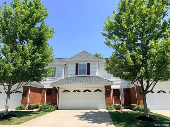 41578 Mitchell Rd, Novi, MI 48377