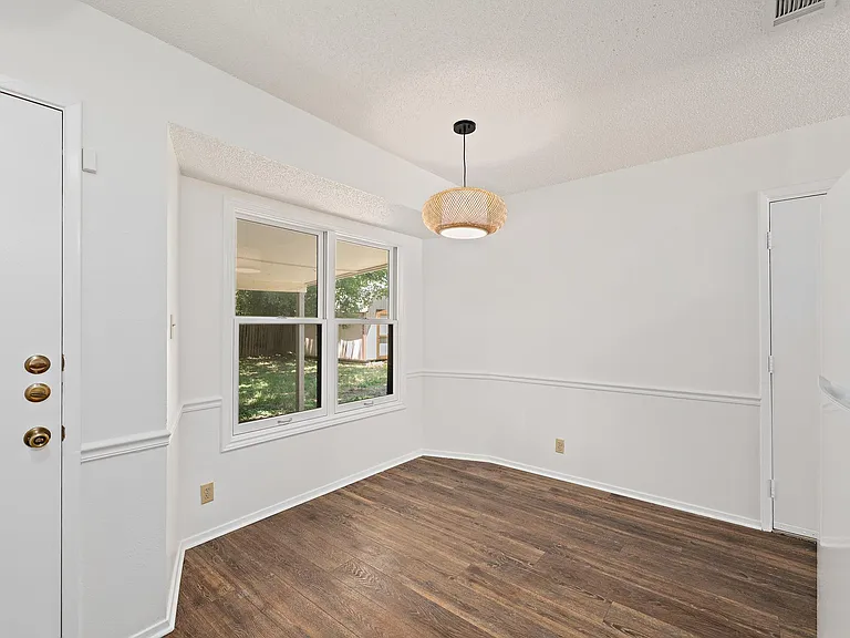 806 Easy Day Cv — Photo 16