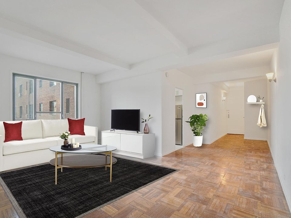 1st image of 1067 E 226th St Floor 3