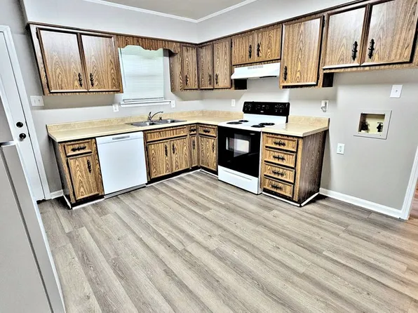 (RCH-25) North & 16th Ave SE, 1606 N St SE #7622d7fda, Decatur, AL 35601