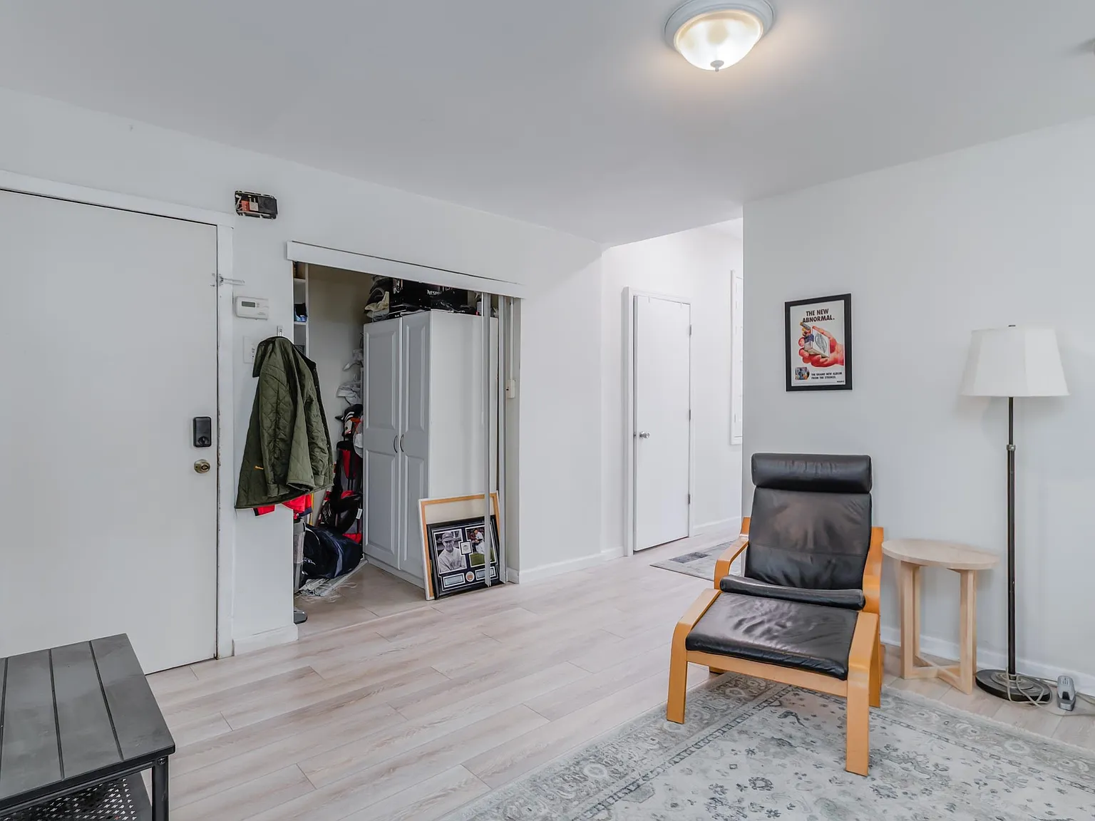 3 bed, 1.0 bath, $2,600 — Photo 3