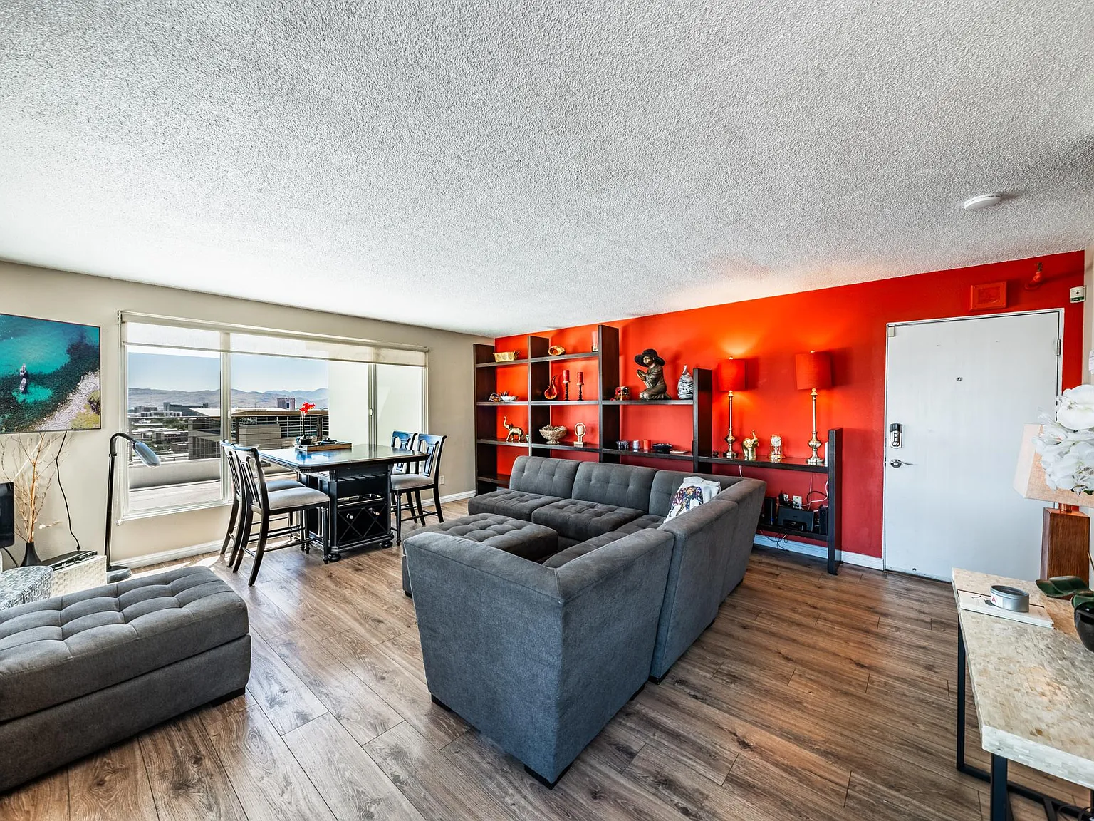 2 bed, 965 sqft, $2,900 — Photo 4