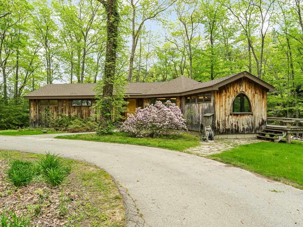 19 Osprey Lane, Lee, NH 03861