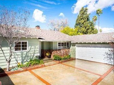 5415 Coldwater Canyon Ave, Van Nuys, CA, 91401