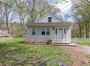 558 Kennedy Rd, Windsor, CT 06095