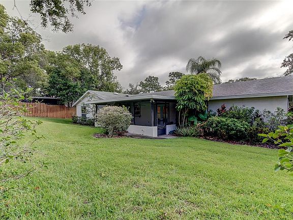 2nd image of 1212 Rollingwood Dr