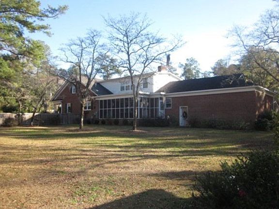 2nd image of 1003 Woodland Dr