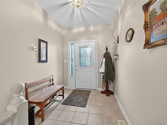 3rd image of 59 Riveroaks Dr