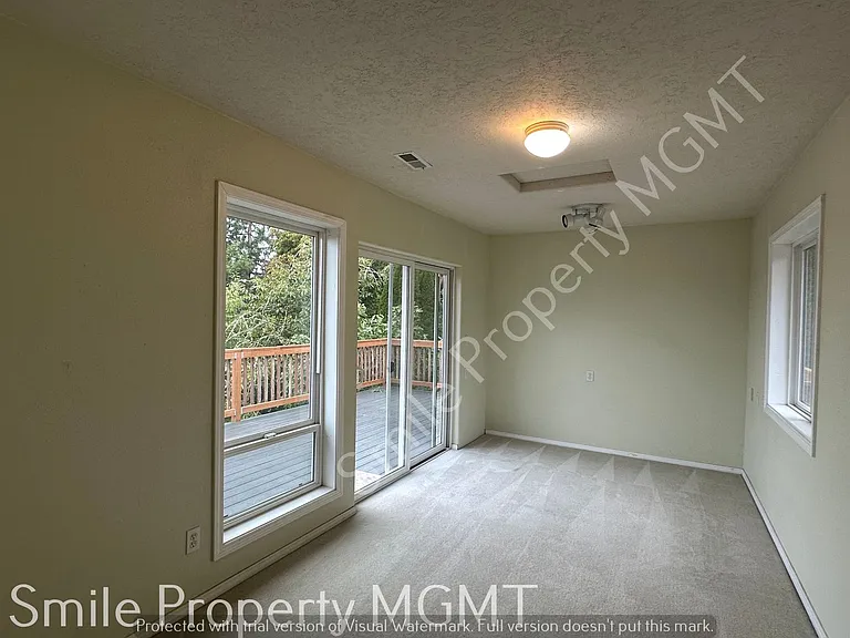 16087 SE Goosehollow Dr — Photo 8