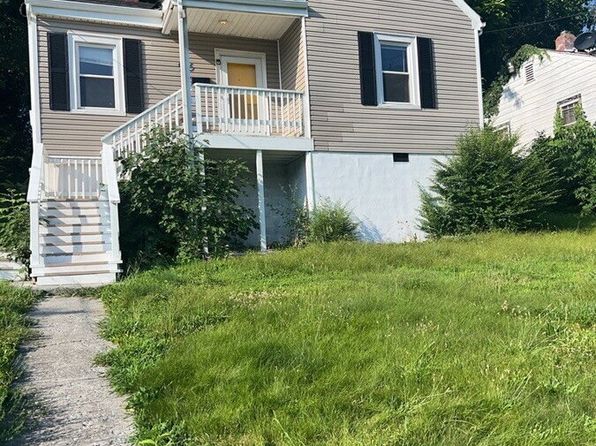 925 Kellogg Ave NW