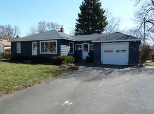 8233 Stevens Ave S, Bloomington, MN 55420