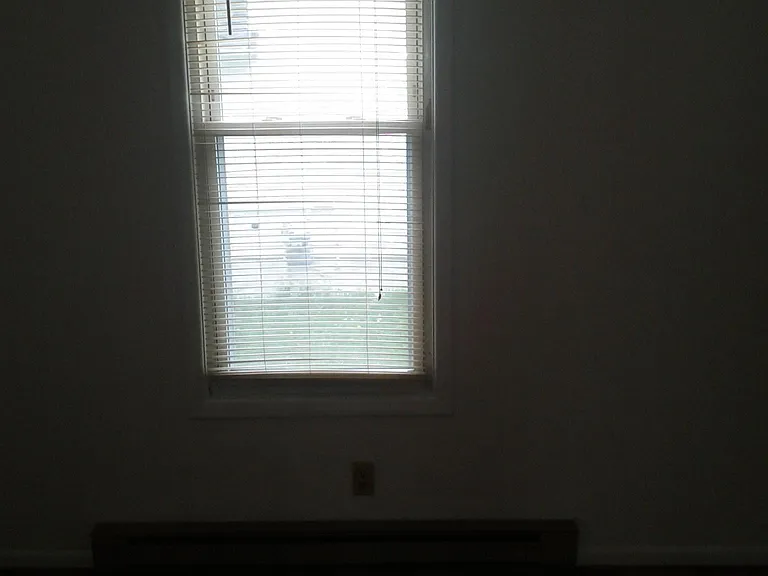 Woodrow Ave — Photo 5