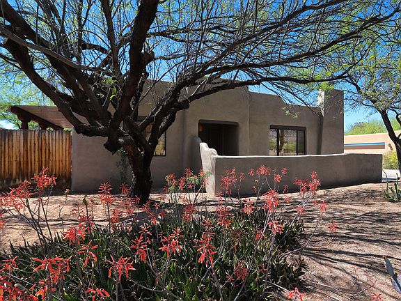 3rd image of 1285 E Paseo Alegre