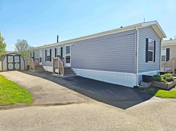 12860 Mayfield Rd #52, Chardon, OH 44024