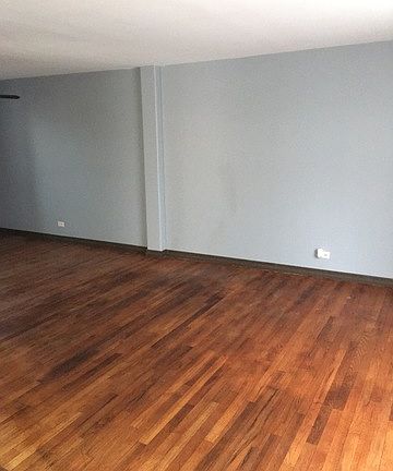 3rd image of 11239 S Avenue H