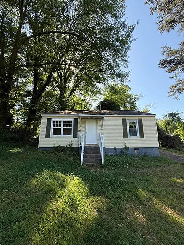 423 N Cherry St Photo 1